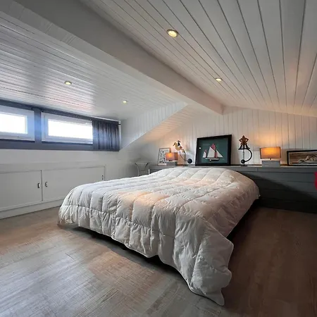 Coeur De : Lumineux Avec Balcon, Proche Et Commerces - Fr-1-239-1079 Saint-Jean-de-Luz