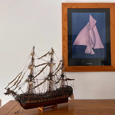 Apartment Coeur De : Lumineux Avec Balcon, Proche Et Commerces - Fr-1-239-1079 Saint-Jean-de-Luz